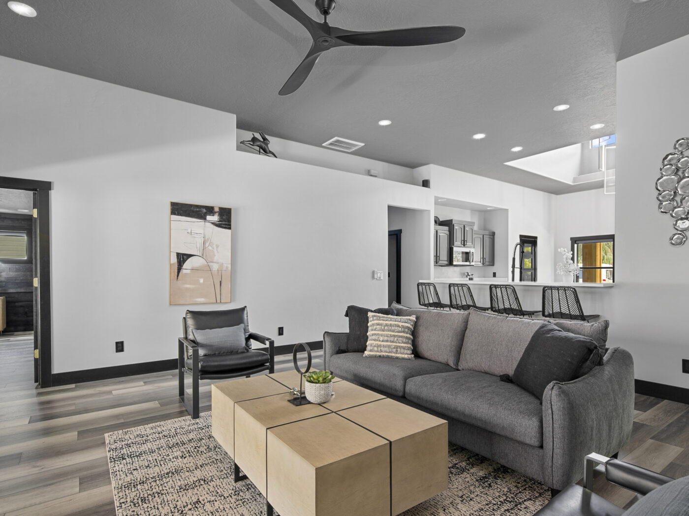 Treasure Valley Home Staging - Bear Claw Family Room 4