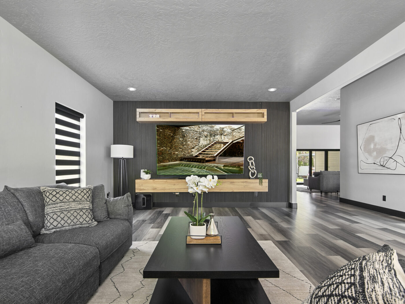 Treasure Valley Home Staging - Bear Claw Living Room 4