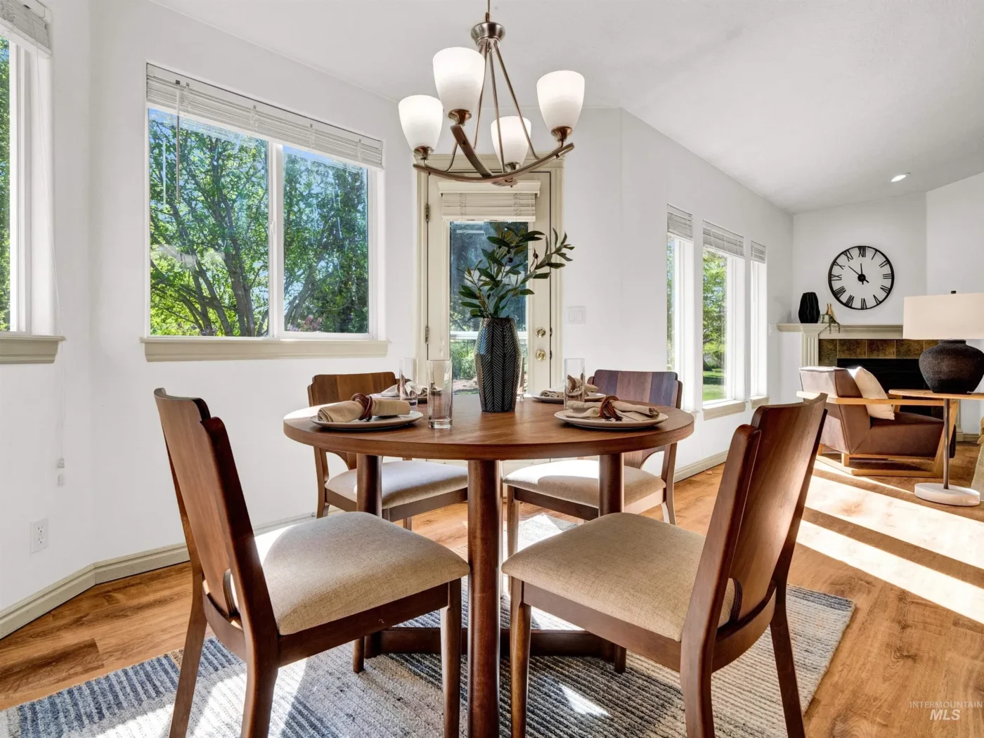 Treasure Valley Home Staging - Dining